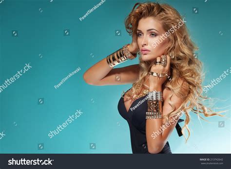 Elegant Beautiful Blonde Woman Sexy Pose Stock Photo 213742642 Shutterstock