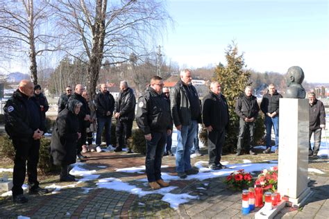 30 godina od pogibije heroja Dragutina Naglaša