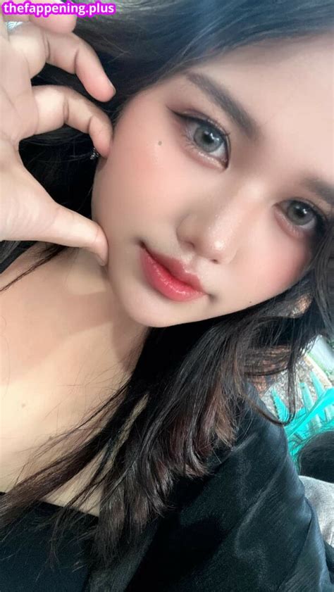 Charlotte LinLin Bigmom Posting Cocomelw Nude OnlyFans Photo 11 The Fappening Plus