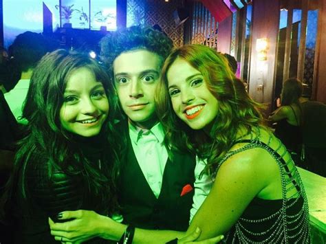 Amor Imposible Adaptada Ruggarol hot Capítulo 9 Fotos de soy luna Son luna Collar de