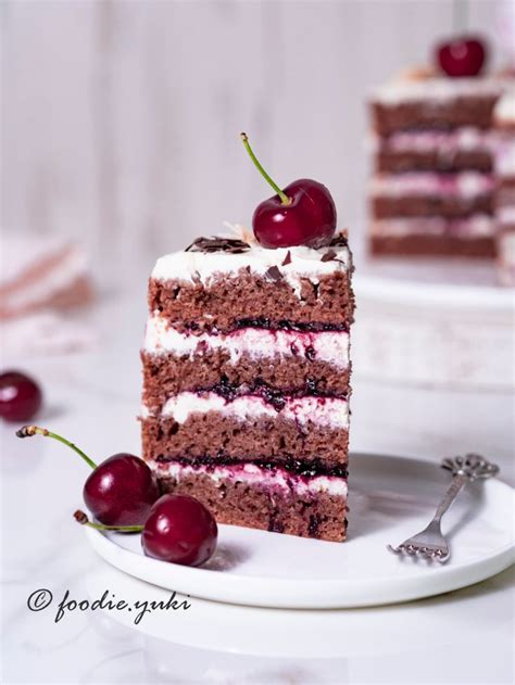 Black Forest Naked Cake Recipe