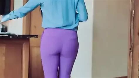 Ozge Ozescar Gr Ner Bikini Xhamster