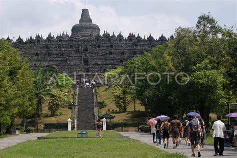 Target Kunjungan Wisata Di Borobudur Antara Foto