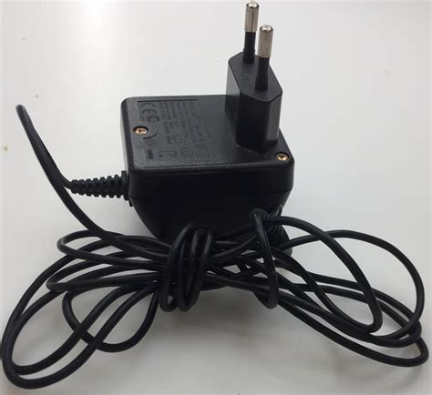Vareza - NOKIA Original ACP-7E IN:230V 50Hz 21mA 4.8VA OUT:3.7V 355mA 1 ...