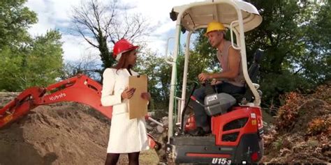 VIXENX Sexy Latina Inspector Kaita Sexo Anal Al Aire Libre Tnaflix