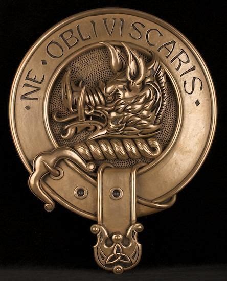 Clan Campbell Badge Motto Ne Obliviscaris Latin For Forget Not