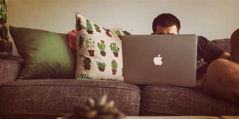 Signs Of Porn Addiction How To Stop Watching So Much Pornography Stacie Ysidro Yourtango