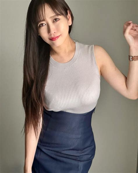 Busty Japanese Milf R Prettyasiangirls