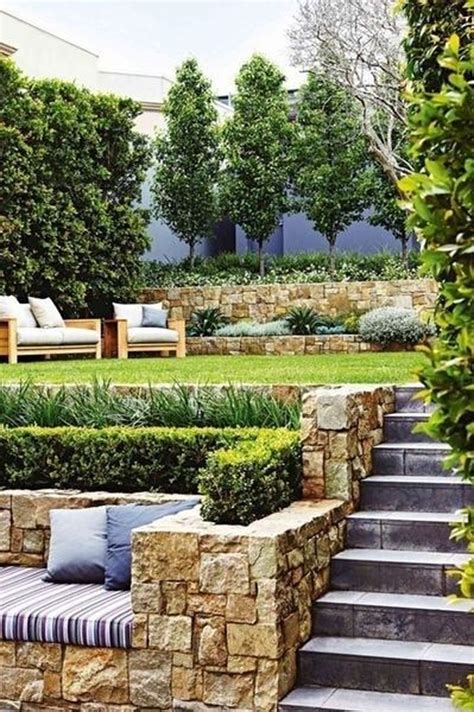 32 Popular Terraced Landscaping Slope Yard Design Ideas - MAGZHOUSE