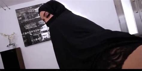 Porn Video Of Cheating Arab Wife In Black Hijab Tnaflix