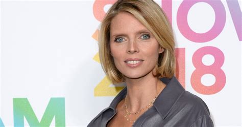 Photo Sylvie Tellier Canon En Bikini La Patronne Des Miss S Clate En Vacances