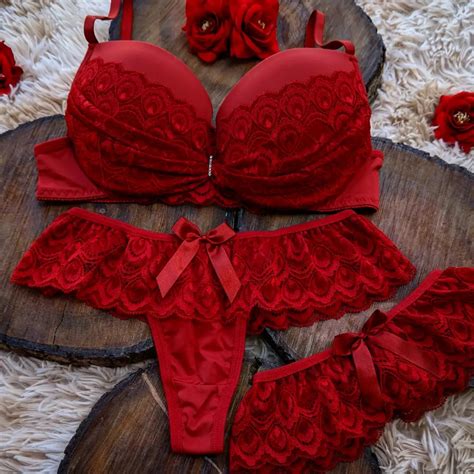 Trio Lingerie De Luxo Calcinha Suti Perneira Langerie Sensual Perneira Calcinha Fio Dental