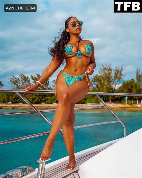 Ashanti Sexy Poses Flaunting Her Hot Body In A Bikini In A Social Media Photoshoot AZNude