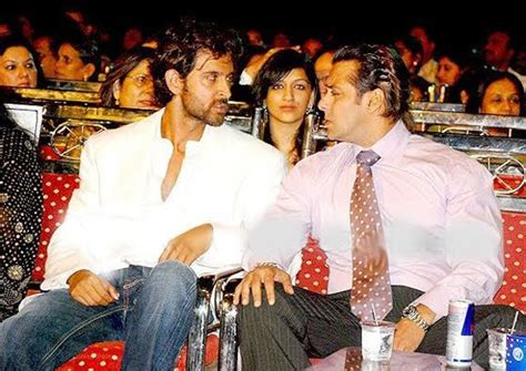 Salman Khan and Hrithik Roshan: Hugs and the patch up ~ Bollyworld4u