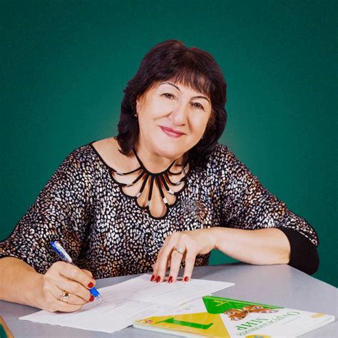 teacher-18 – Drevo Russian School