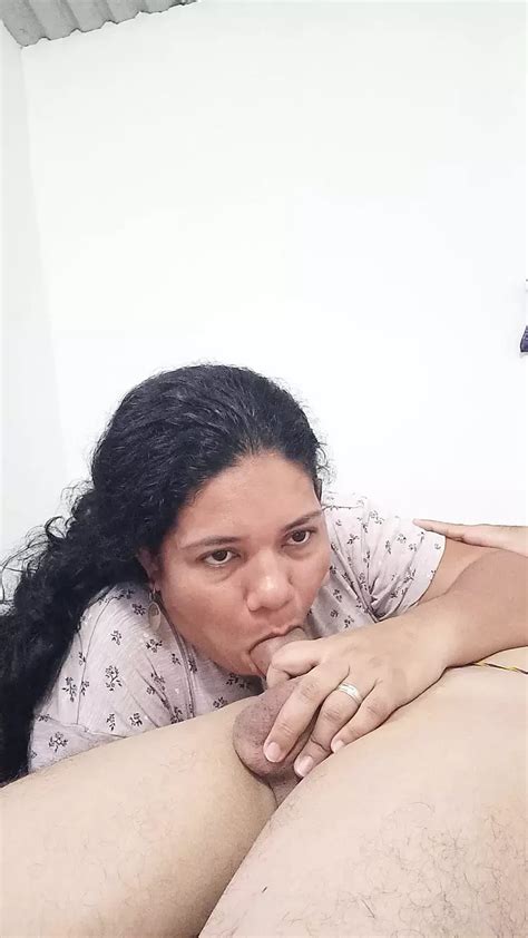 Desi Girlfriend Deepthroat Amateur Real Cumshot Porn Feat Valkyrieandluigy Xhamster