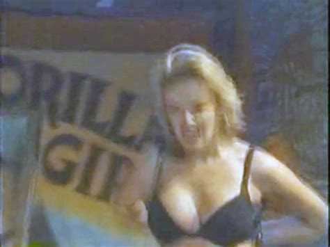 Naked Katz In Night Shade