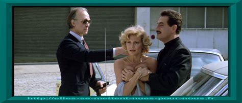 Blanche Ravalec nude pics página