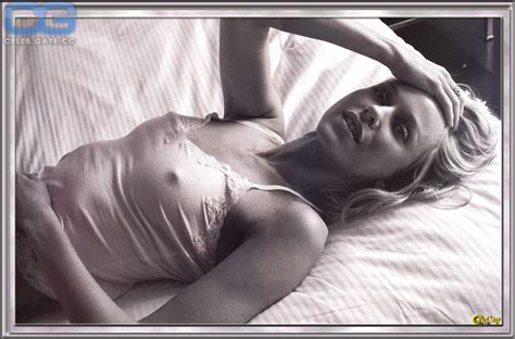 Naomi Watts Nude Pictures Onlyfans Leaks Playboy Photos Sex Scene Uncensored