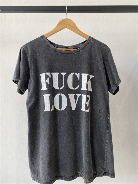 Remera Fuck Love