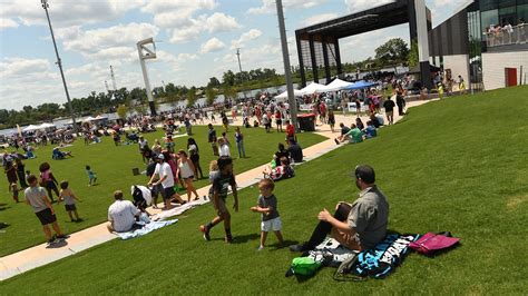 Concerts at new Wilmington amphitheater will differ from grand opening