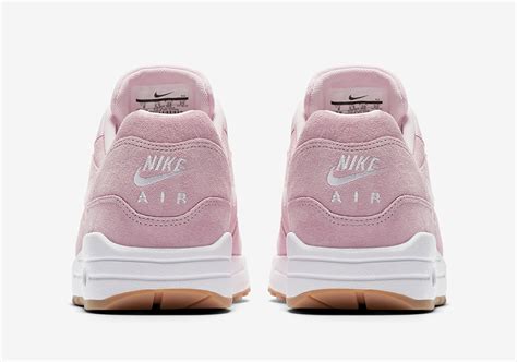 Nike Air Max 1 Pink Suede 919484 600