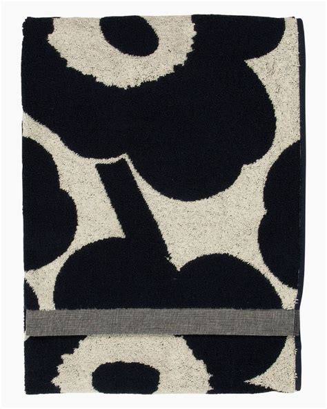 Unikko Kylpypyyhe X Cm Marimekko Bath Towels Terry Bath Towels