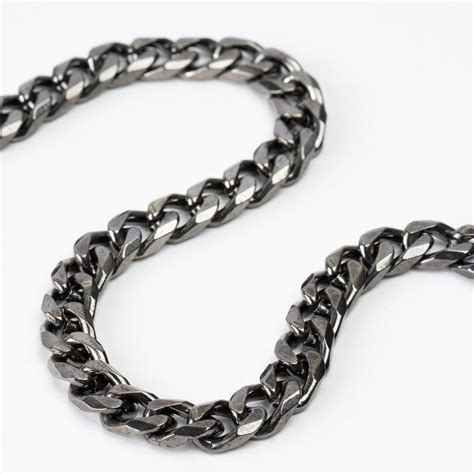 Cuban Neck Chain 8mm Chrome Noir Zach Beyond Artistry