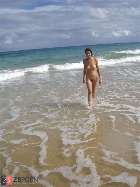 Na Praia De Nudismo Zb Porn