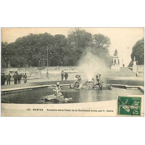 Carte Postale Ancienne 44 NANTES Fontaine Place Duchesse Anne 1918