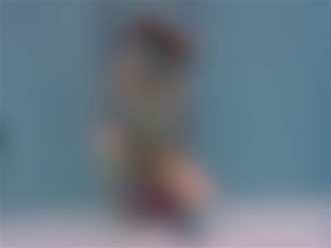 Hungarian Babe Dona Enjoys Being Naked in the Pool Vidéos Porno Gratuites YouPorn