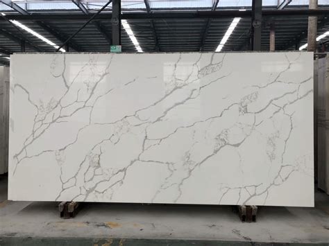 calacatta laza quartz slab