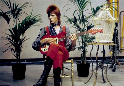 How Many Different Personas Did David Bowie Have A Complete Guide