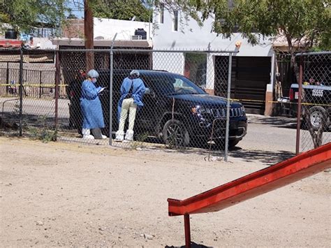 Encuentran Arma Larga En Veh Culo Abandonado