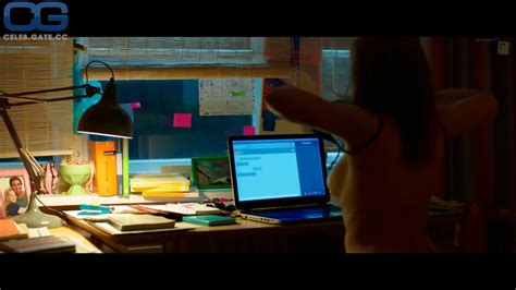 Karoline Herfurth Nude Pictures Onlyfans Leaks Playboy Photos Sex Scene Uncensored