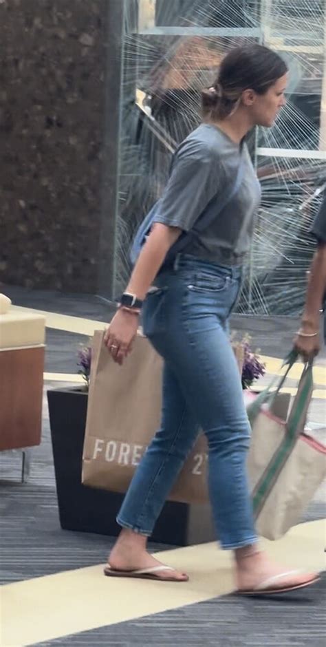 Milf Mall Tight Jeans Forum