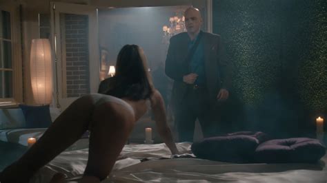 Naked Lydia Hearst In South Of Hell