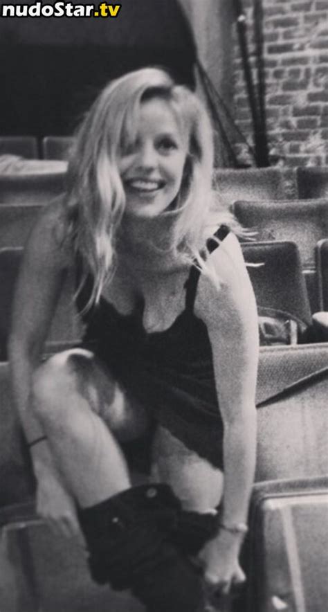 Kelli Garner Nude Onlyfans Photo Nudostar Tv
