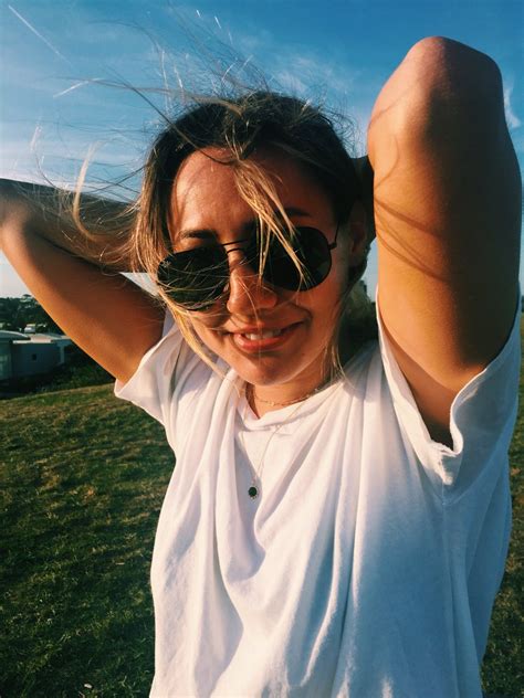 Lesbian Youtubers 6 Vloggers Of The Lesbian Kind Page 22 The L Chat