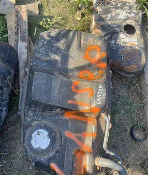 Топливный бак бензобак Лансер Митсубиси 10 X | Festima.Ru – частные ...