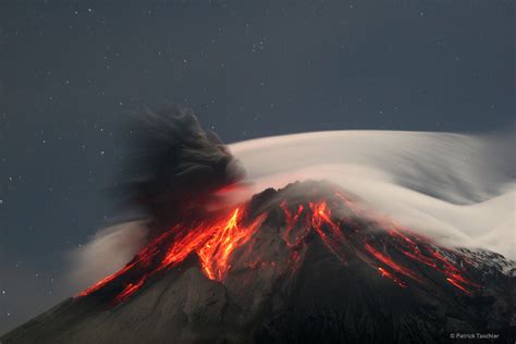 Photo Of The Moment Tungurahua Volcano Erupts Vagabondish