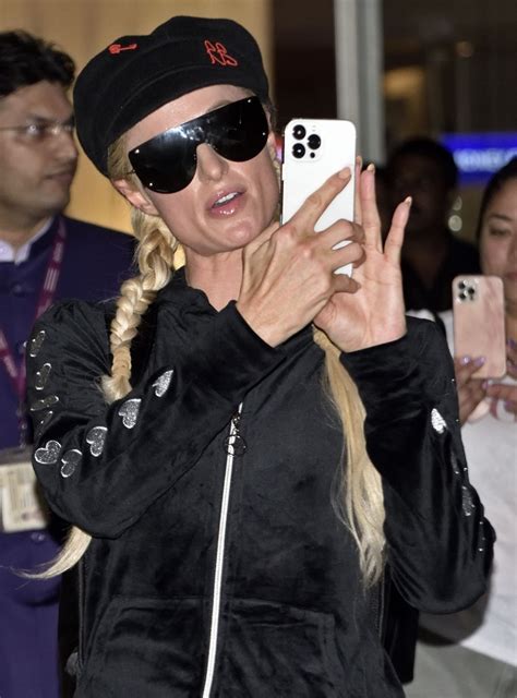 Paris Hilton at Chhatrapati Shivaji Maharaj International Airport in