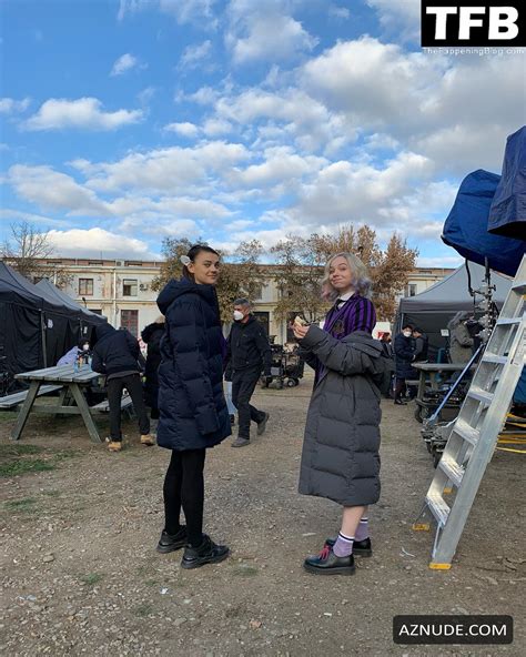 Emma Myers Sexy And Hot Photos Collection AZNude