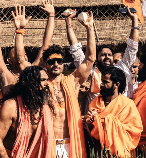 Shirtless Bollywood Men Vidyut Jammwal S Incredible Hot Bod Action Star S Hot Legs Watch Him