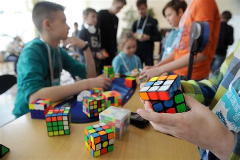 Speedcubing