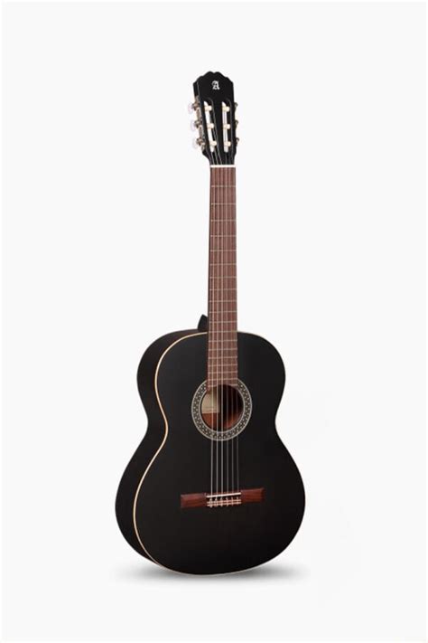 Guitarra Española Alhambra 1C Black Satin con funda Musical San Francisco