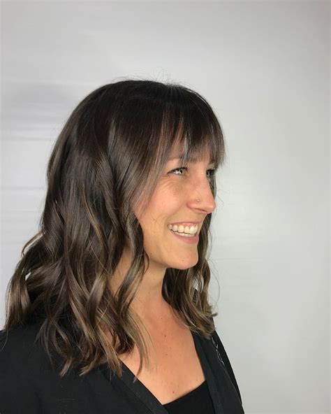 Super Cute Brunette Hair And Cute Cut By Lindsay H Hairbymelindsay Brunette Hair Cuts Cute