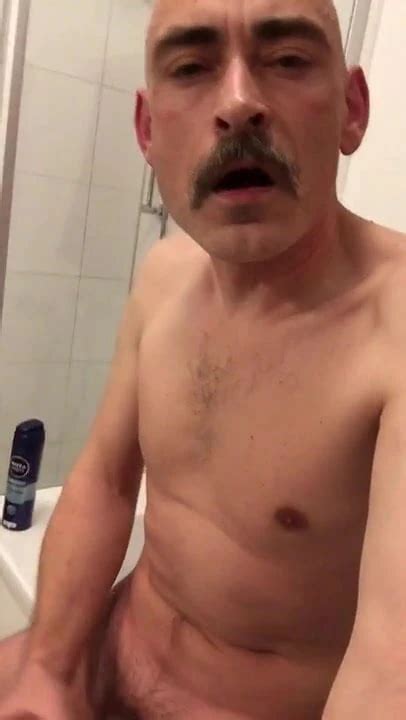 Einen Runter Holen Gay Man Man Porn Xhamster