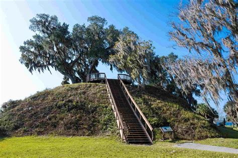 Unearth Mysteries At Crystal River Archaeological Park | TouristSecrets
