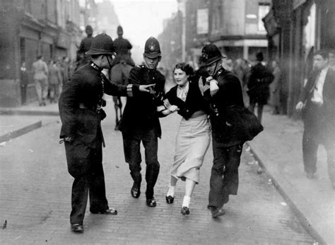 Battle of Cable Street, 1936, photo gallery